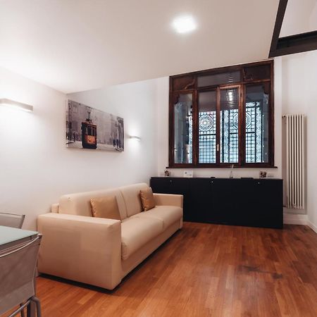 Charming De Togni Apartment ميلان المظهر الخارجي الصورة